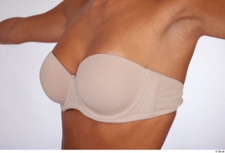 Jade breast underwear white strapless bra 0002.jpg